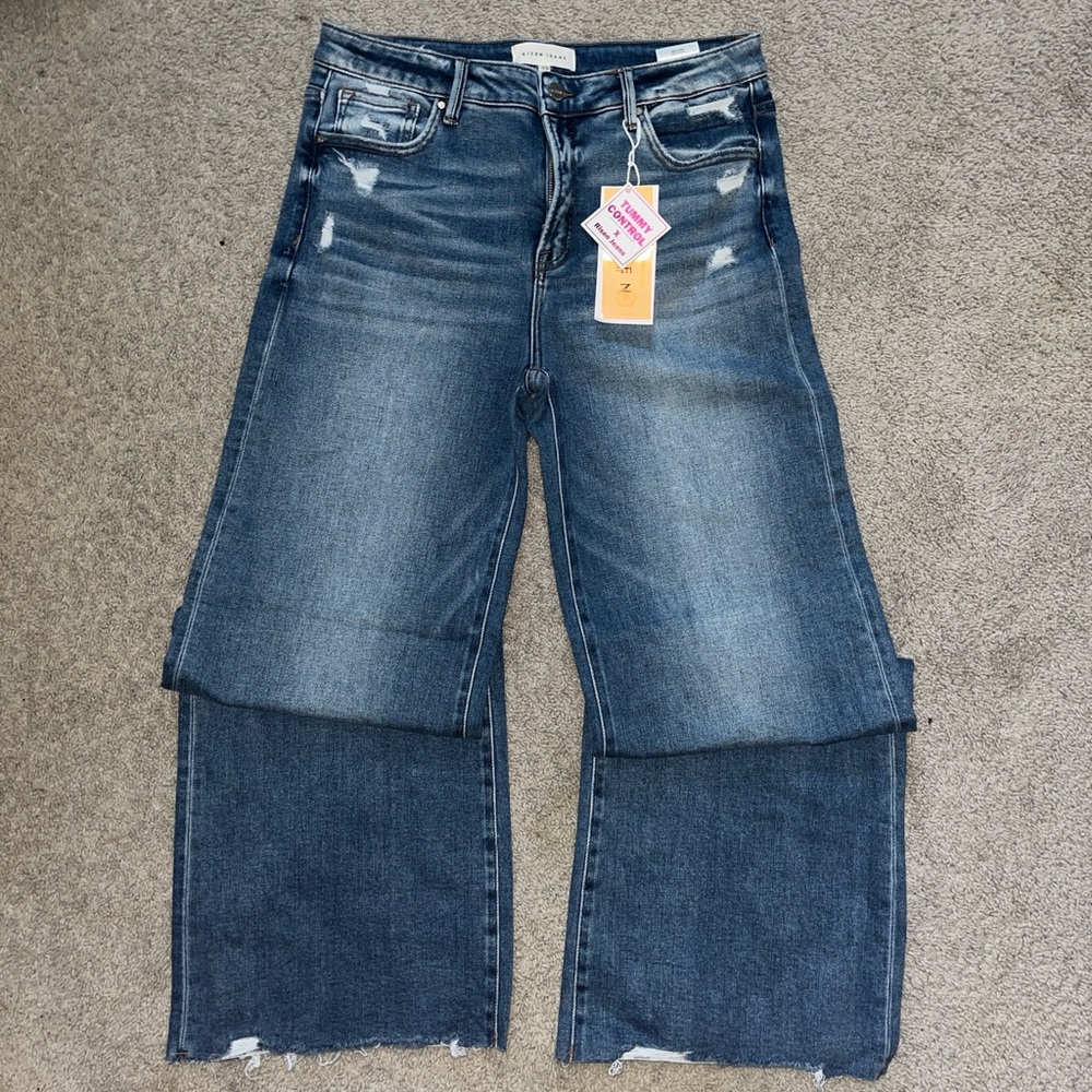 Trendy Wide Leg Distressed Jeans